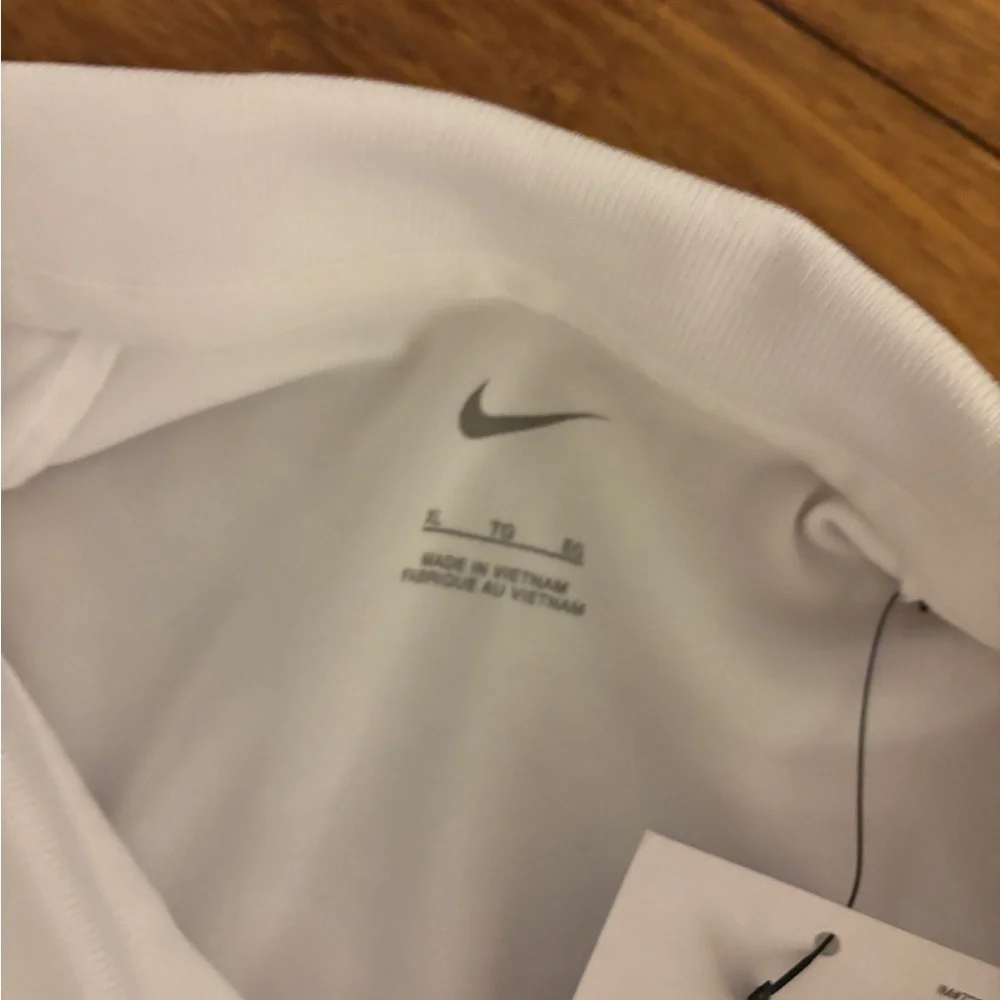 Nike White Men's xl golf Polo Shirt new